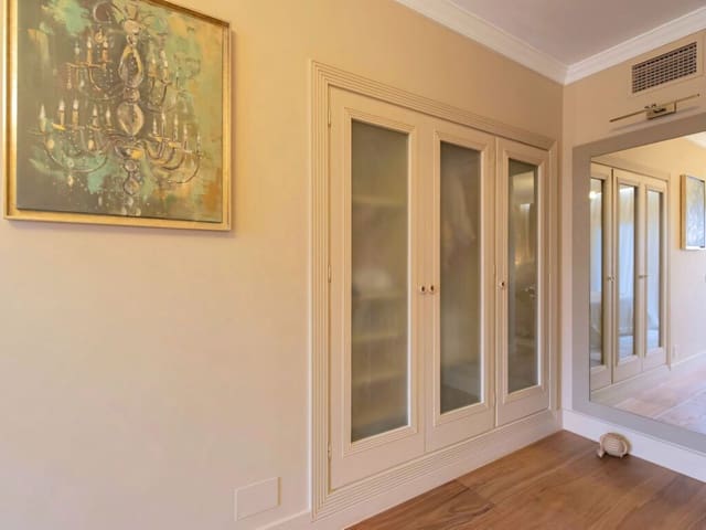 3 sovrum Hus till salu i Nueva Andalucia, Marbella med pool garage - 1 550 000 € (Ref: 9761748)