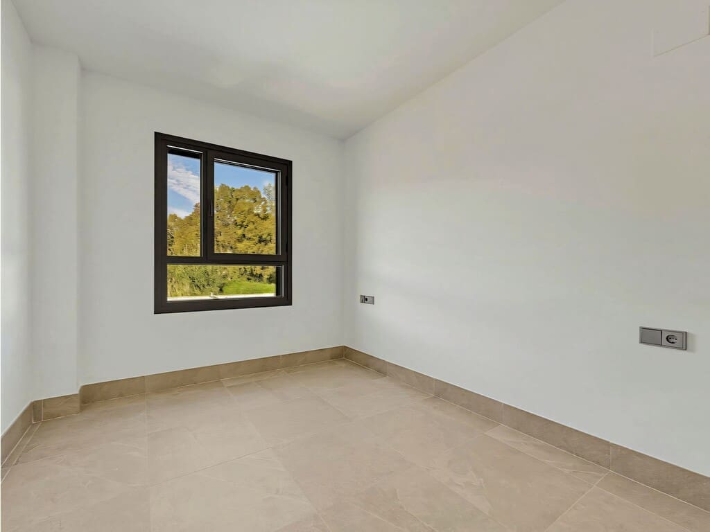 3 soveværelse Lejlighed til salg i Bahia de Casares med swimmingpool garage - € 450.000 (Ref: 9761749)