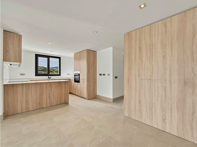 3 soveværelse Lejlighed til salg i Bahia de Casares, Casares med swimmingpool garage - € 450.000 (Ref: 9761749)