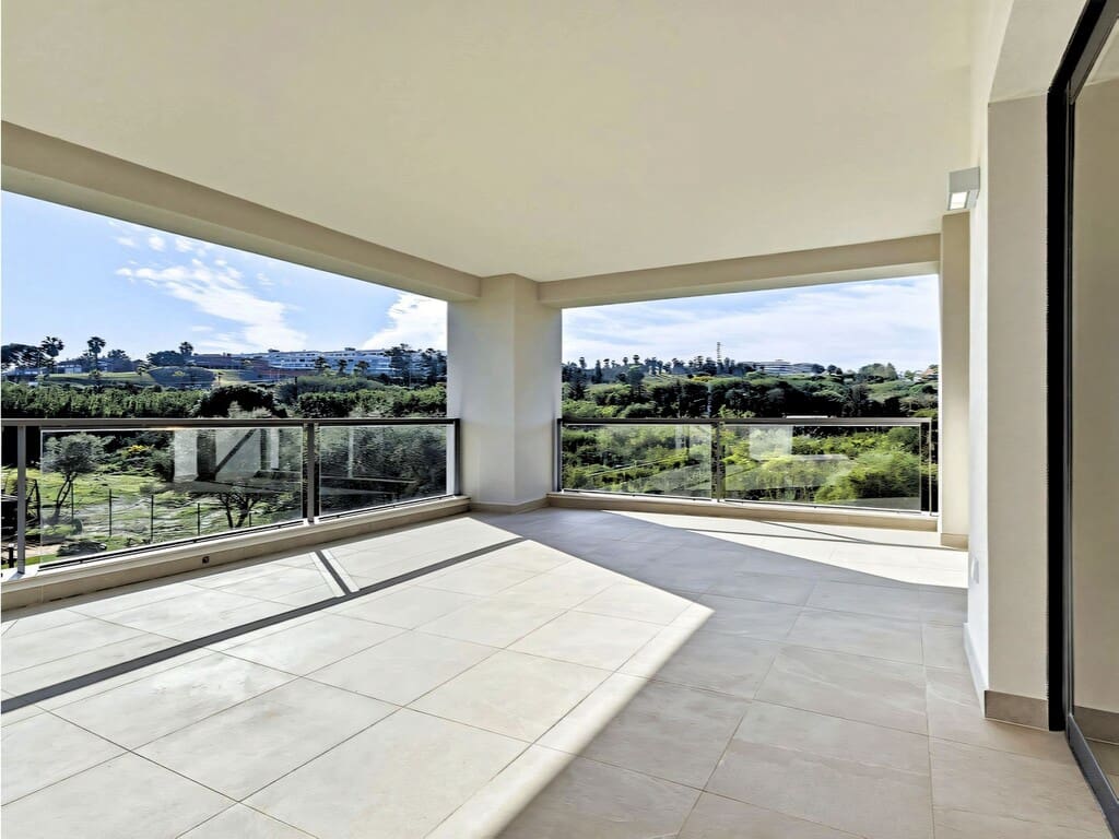 3 soveværelse Lejlighed til salg i Bahia de Casares med swimmingpool garage - € 450.000 (Ref: 9761749)