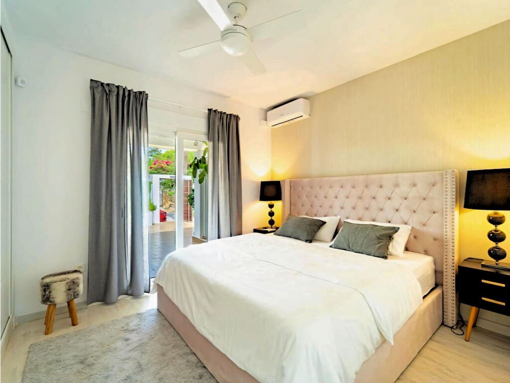 4 sovrum Villa till salu i Marbesa med pool garage - 3 100 000 € (Ref: 9763530)