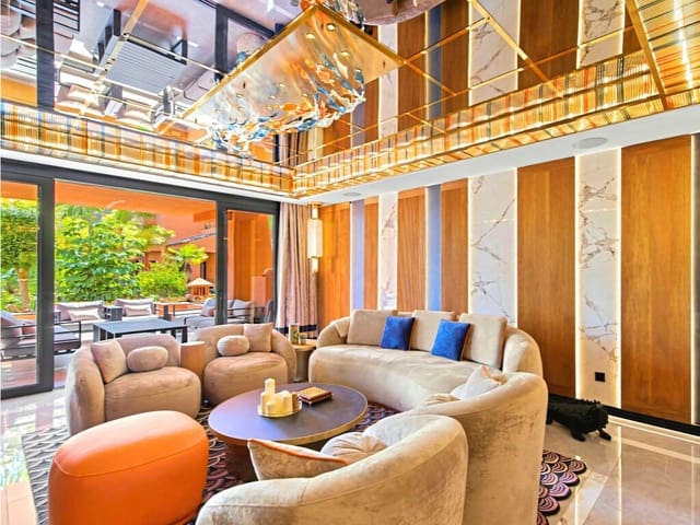 3 soverom Leilighet til salgs i Nueva Andalucia, Marbella med svømmebasseng garasje - € 2 200 000 (Ref: 9770339)