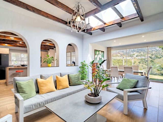 3 sovrum Villa till salu i Mijas med pool garage - 950 000 € (Ref: 9770341)