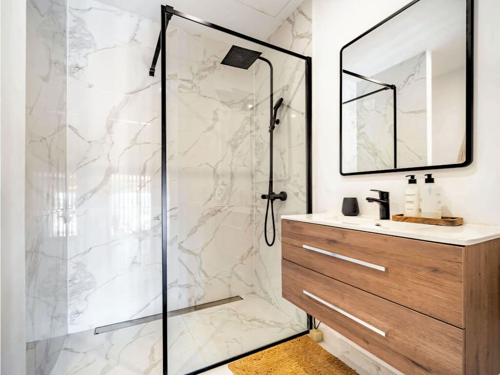 3 soveværelse Penthouse til salg i Nueva Andalucia med swimmingpool garage - € 1.123.000 (Ref: 9772777)