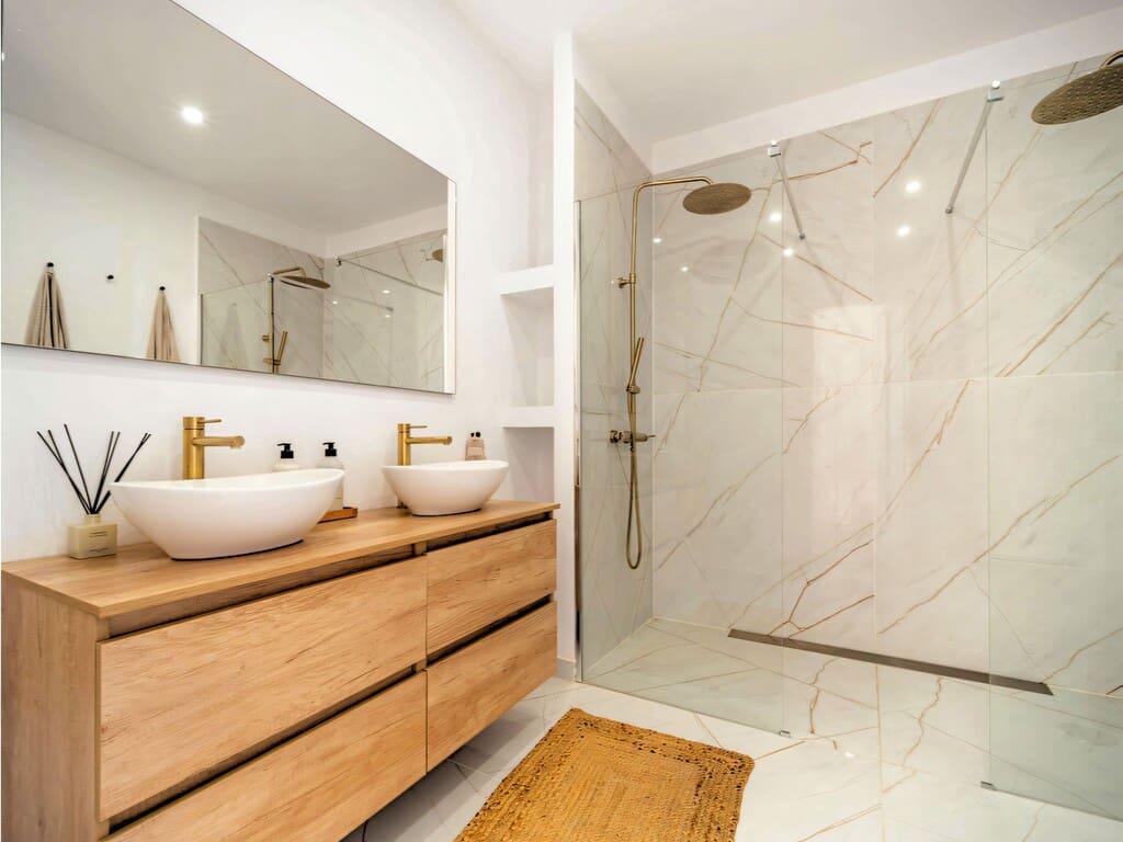 3 soveværelse Penthouse til salg i Nueva Andalucia med swimmingpool garage - € 1.123.000 (Ref: 9772777)