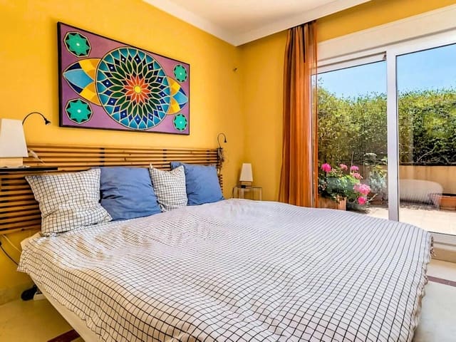 4 makuuhuone Omakotitalo myytävänä paikassa Riviera del Sol, Mijas mukana uima-altaan 
autotalli - 660 000 € (Ref: 9772778)