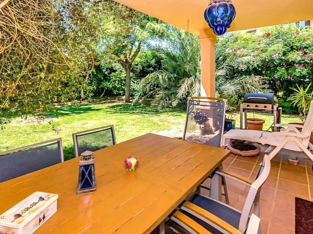 4 makuuhuone Omakotitalo myytävänä paikassa Riviera del Sol, Mijas mukana uima-altaan 
autotalli - 660 000 € (Ref: 9772778)