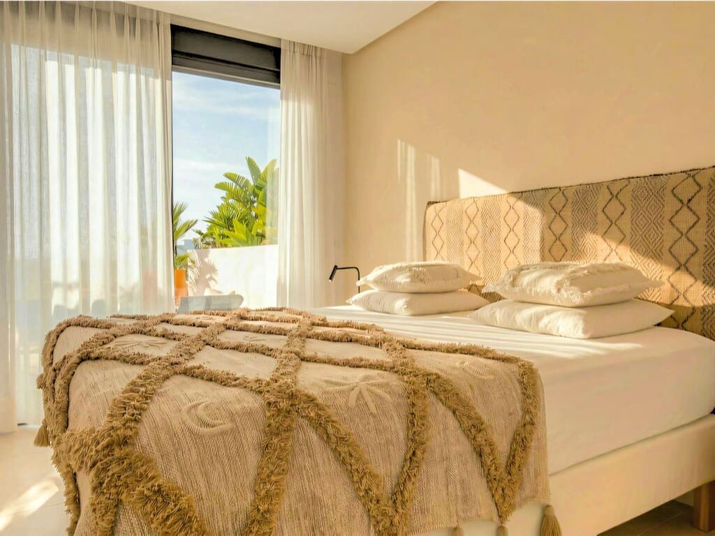 3 soverom Penthouse til salgs i Marbella med svømmebasseng garasje - € 1 350 000 (Ref: 9772779)