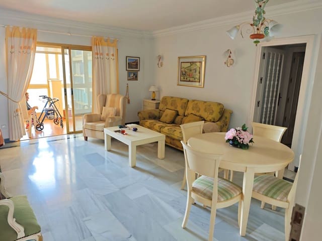 2 sypialnia Apartament na sprzedaż w Marbella z basenem garażem - 690 000 € (Ref: 9777734)