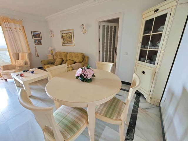 2 sypialnia Apartament na sprzedaż w Marbella z basenem garażem - 690 000 € (Ref: 9777734)