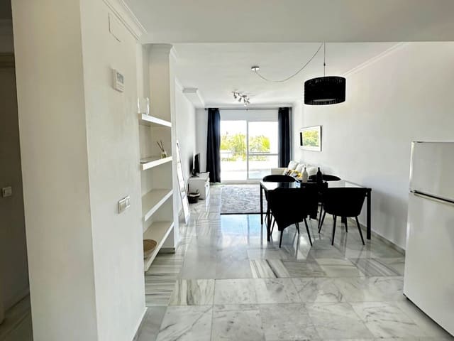 2 soveværelse Lejlighed til salg i Nueva Andalucia, Marbella med swimmingpool garage - € 460.000 (Ref: 9777737)