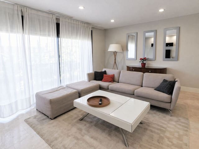 2 soverom Leilighet til salgs i Selwo, Estepona med svømmebasseng garasje - € 424 000 (Ref: 9780235)