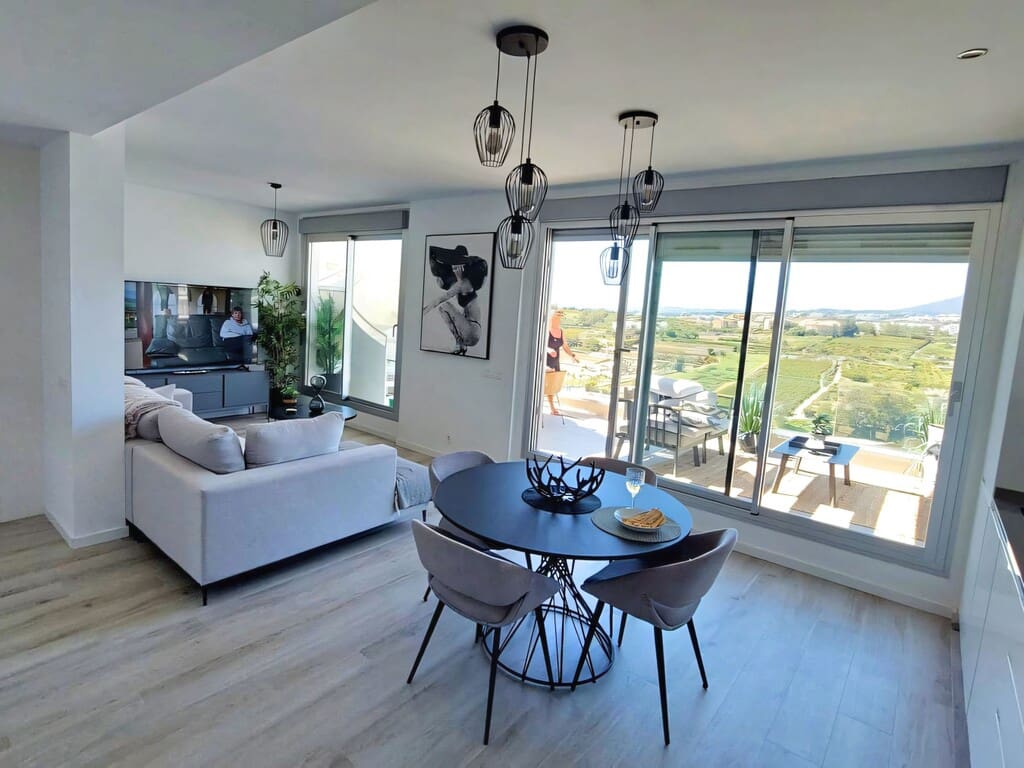 Ático de 2 habitaciones en Cancelada en venta con piscina garaje - 550.000 € (Ref: 9783617)