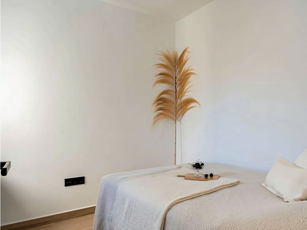 2 bedroom Penthouse for sale in Fuengirola with pool - € 385,000 (Ref: 9784089)