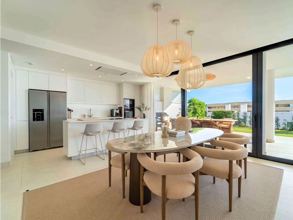 3 soverom Leilighet til salgs i Fuengirola med svømmebasseng garasje - € 849 000 (Ref: 9784090)