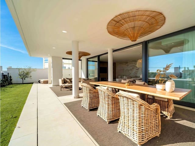 3 soverom Leilighet til salgs i Fuengirola med svømmebasseng garasje - € 849 000 (Ref: 9784090)