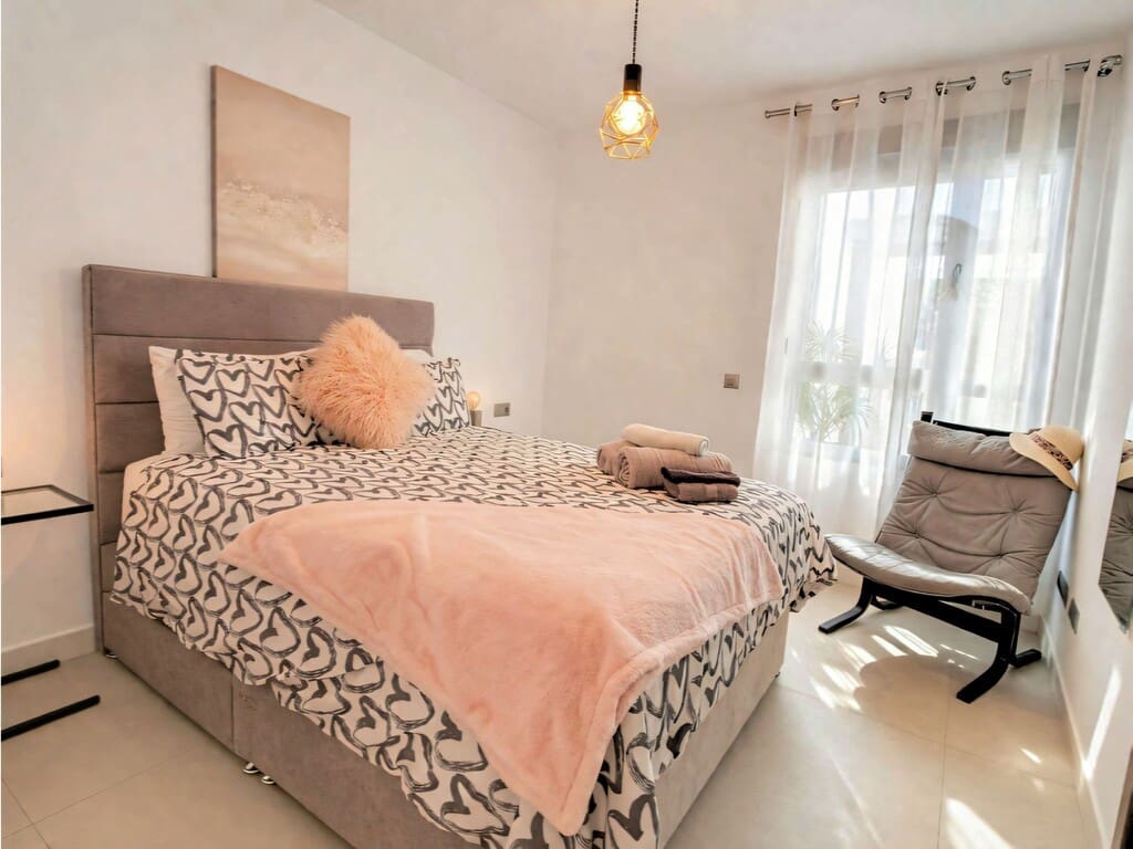 3 chambre Appartement à vendre à La Cala de Mijas avec piscine garage - 595 000 € (Ref: 9784091)