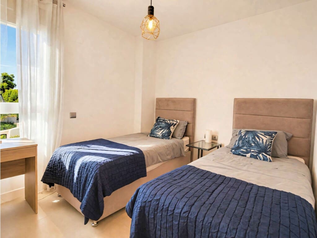 3 chambre Appartement à vendre à La Cala de Mijas avec piscine garage - 595 000 € (Ref: 9784091)