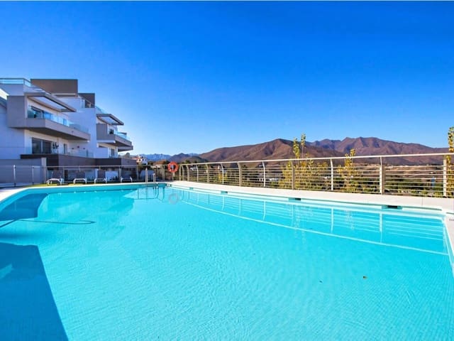 3 chambre Appartement à vendre à La Cala de Mijas, Mijas avec piscine garage - 595 000 € (Ref: 9784091)