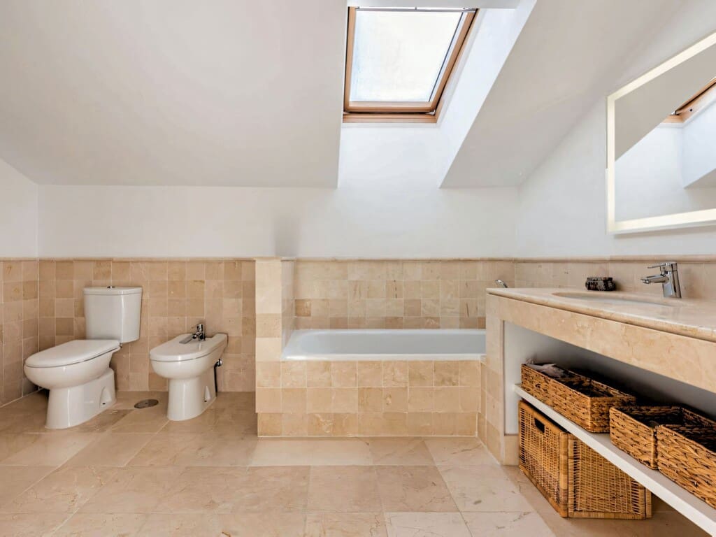 4 Zimmer Villa zu verkaufen in Benalmadena mit Pool Garage - 1.149.000 € (Ref: 9788188)