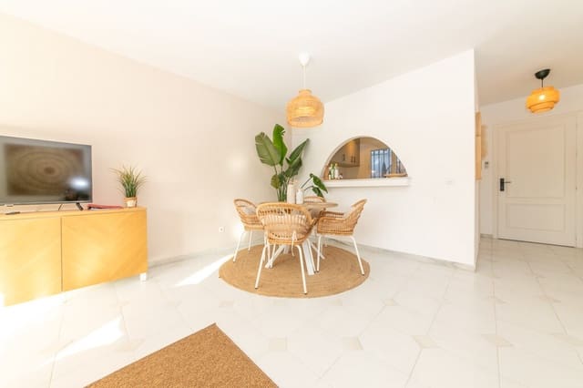 2 bedroom Apartment for rent in Mijas Costa, Mijas with pool - € 6,000 (Ref: 9788189)