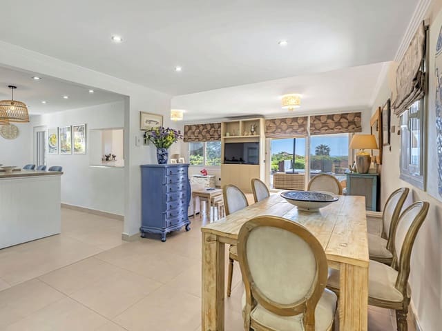 6 camera da letto Villa in vendita in Estepona con piscina garage - 1.550.000 € (Rif: 9788190)