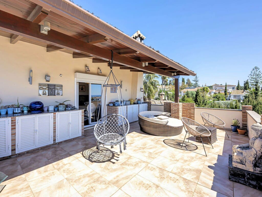 6 camera da letto Villa in vendita in Estepona con piscina garage - 1.550.000 € (Rif: 9788190)