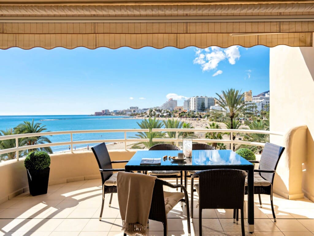 3 bedroom Penthouse for sale in Benalmadena with pool garage - € 1,975,000 (Ref: 9788191)