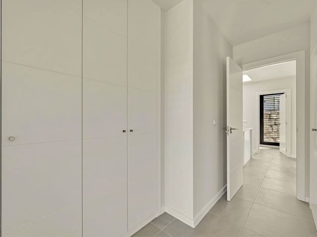 3 makuuhuone Paritalo myytävänä paikassa Riviera del Sol, Mijas mukana uima-altaan 
autotalli - 649 000 € (Ref: 9788192)