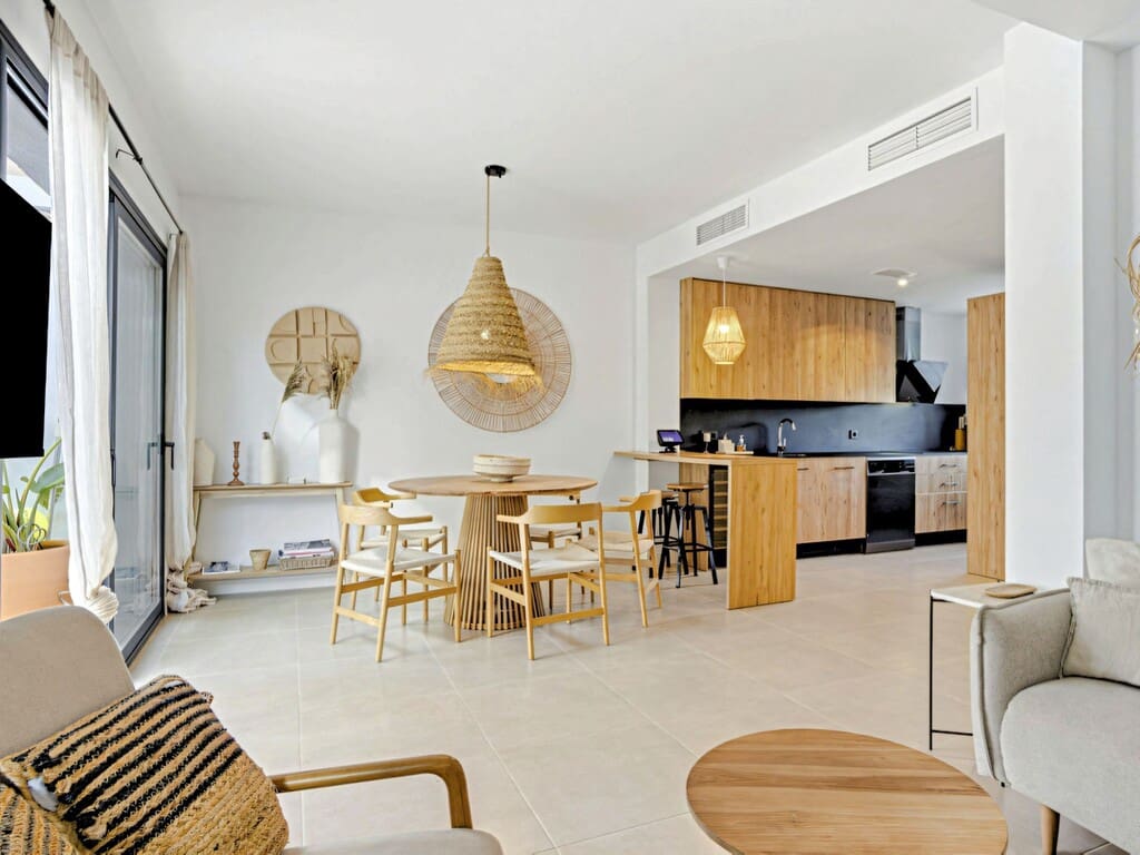 Maison de Ville à vendre à Atalaya-Isdabe avec piscine garage - 549 000 € (Ref: 9794271)