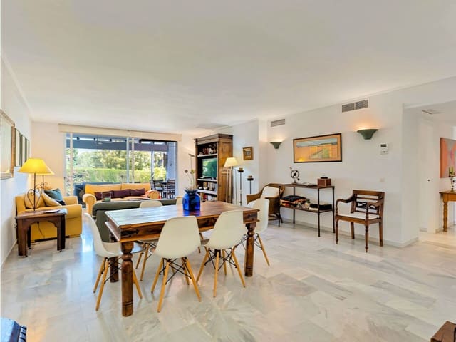 3 soverom Leilighet til salgs i Bel-Air, Estepona med svømmebasseng garasje - € 645 000 (Ref: 9796145)