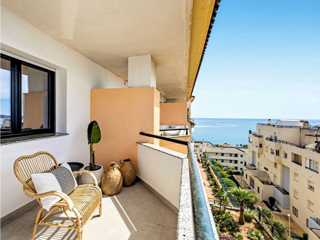 3 quarto Penthouse para venda em Torrequebrada com piscina garagem - 797 000 € (Ref: 9800534)