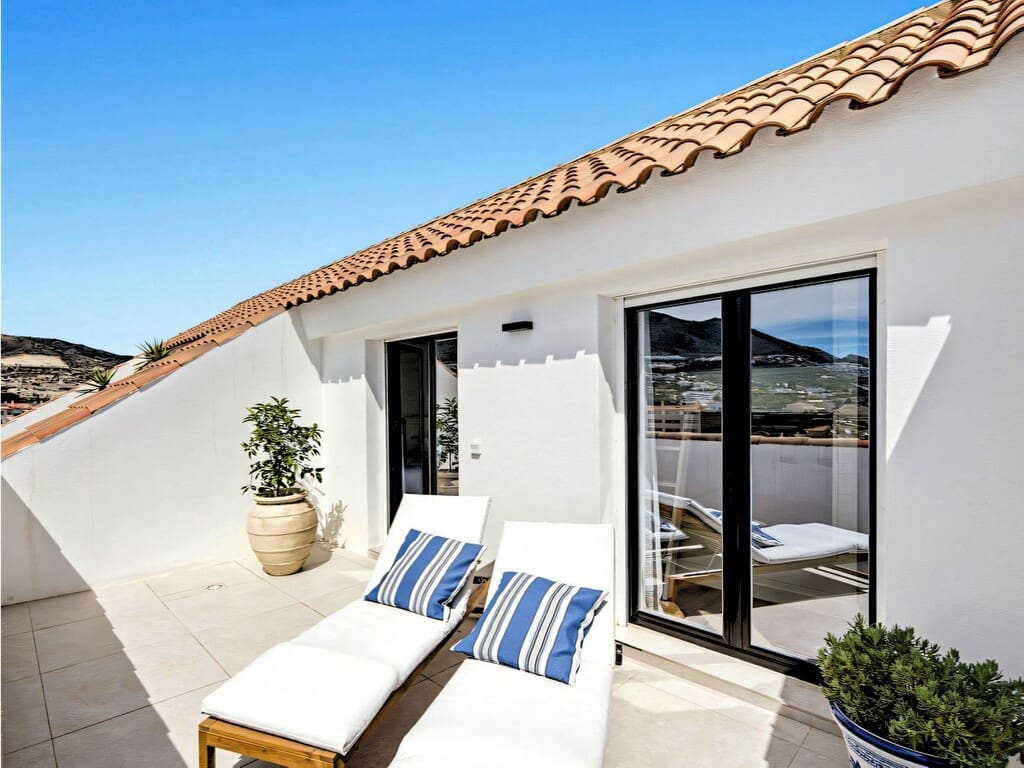 3 quarto Penthouse para venda em Torrequebrada com piscina garagem - 797 000 € (Ref: 9800534)