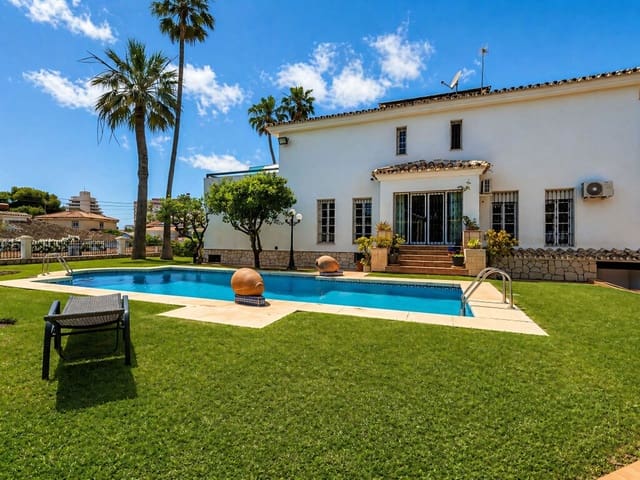 6 bedroom Villa for sale in Arroyo de la Miel, Benalmádena with pool garage - € 1,750,000 (Ref: 9804069)