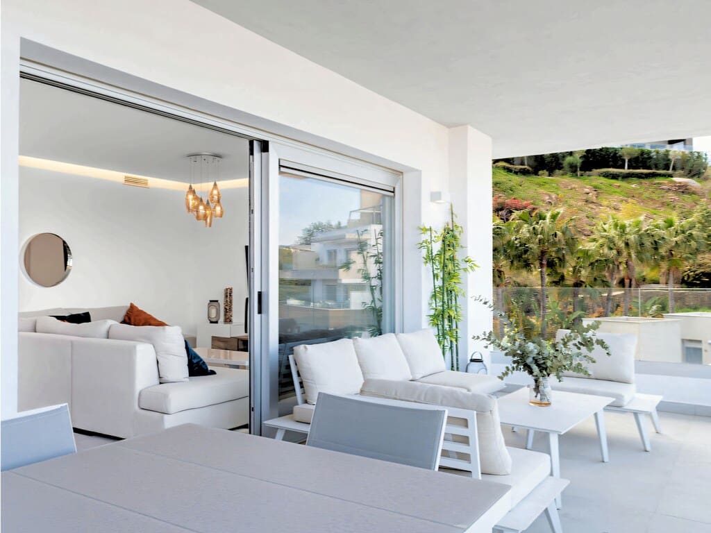 3 Zimmer Apartment zu verkaufen in La Cala de Mijas mit Pool Garage - 510.000 € (Ref: 9804071)