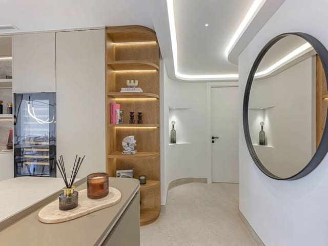 3 soveværelse Lejlighed til salg i New Golden Mile, Estepona med swimmingpool garage - € 1.895.000 (Ref: 9804072)