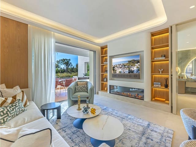 3 soveværelse Lejlighed til salg i New Golden Mile, Estepona med swimmingpool garage - € 1.895.000 (Ref: 9804072)