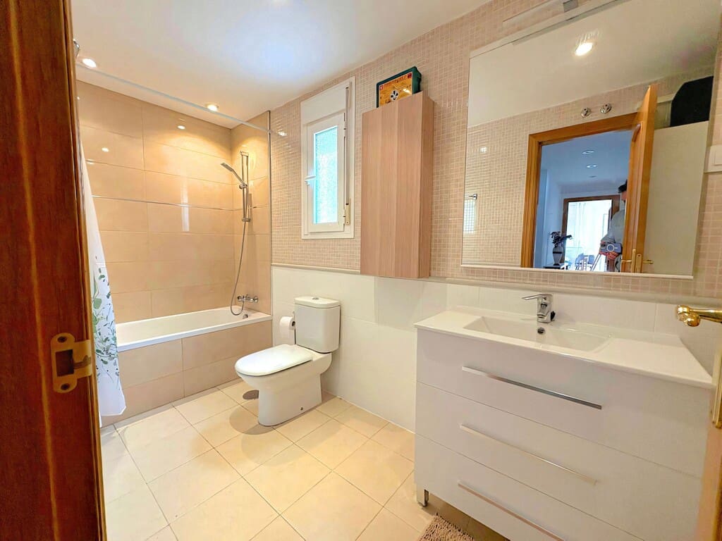 3 sypialnia Dom na sprzedaż w Mijas z basenem garażem - 515 000 € (Ref: 9804969)