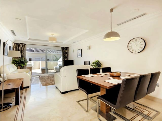 2 sovrum Lägenhet till salu i Nueva Andalucia, Marbella med pool garage - 475 000 € (Ref: 9807770)