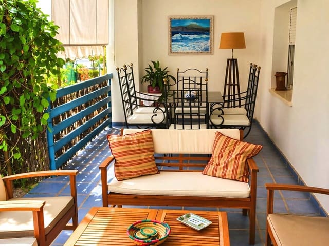 2 slaapkamer Appartement te koop in Nueva Andalucia, Marbella met zwembad garage - € 550.000 (Ref: 9807773)