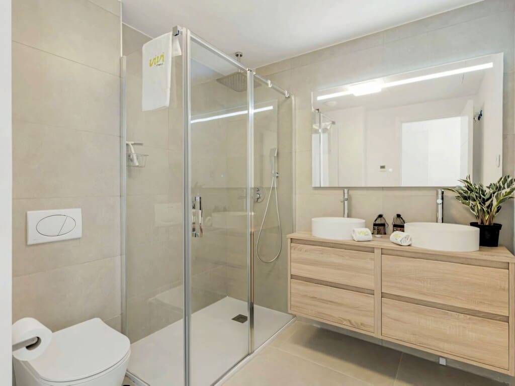 3 Zimmer Apartment zu verkaufen in Fuengirola mit Pool Garage - 699.000 € (Ref: 9811314)