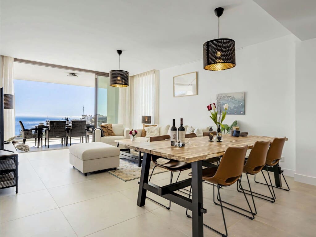 3 Zimmer Apartment zu verkaufen in Fuengirola mit Pool Garage - 699.000 € (Ref: 9811314)
