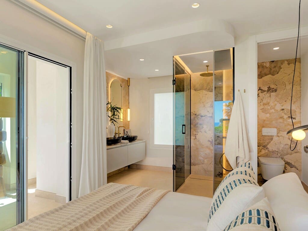Apartamento de 3 habitaciones en Costalita en venta con piscina garaje - 1.495.000 € (Ref: 9814267)