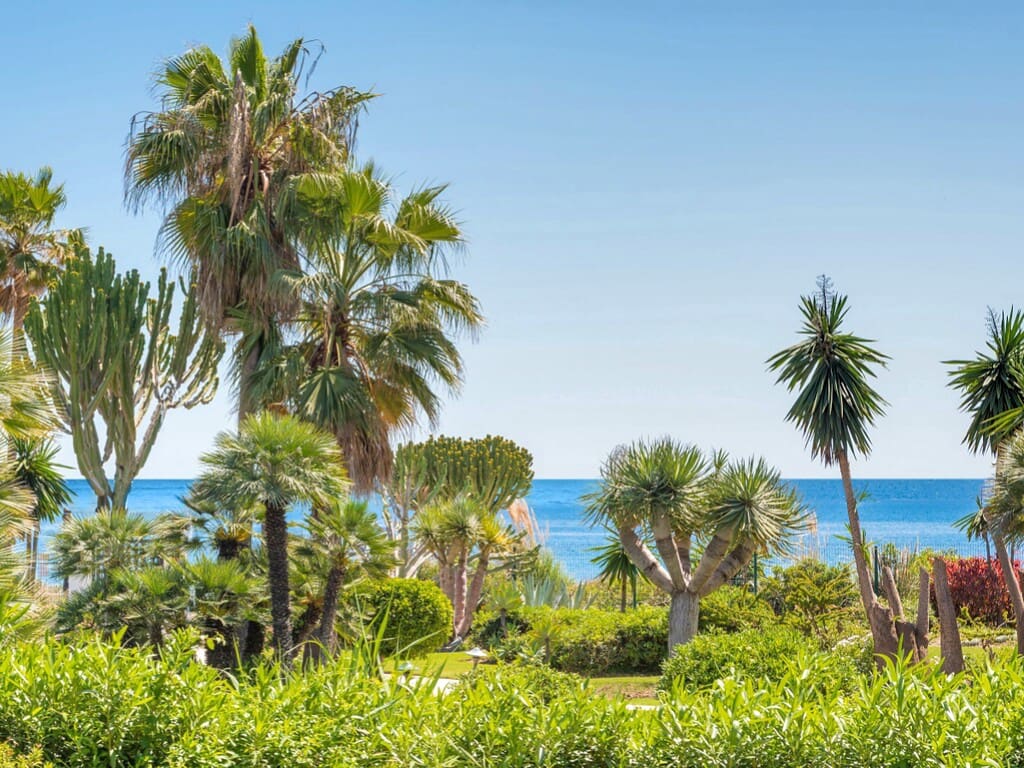 Apartamento de 3 habitaciones en Costalita en venta con piscina garaje - 1.495.000 € (Ref: 9814267)