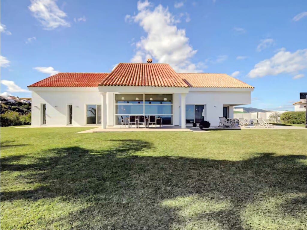 6 sypialnia Finka/Dom wiejski na sprzedaż w Manilva z basenem garażem - 2 500 000 € (Ref: 9815665)