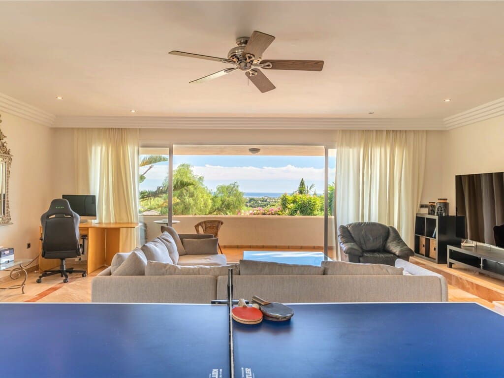 5 chambre Villa/Maison à vendre à Benahavis avec piscine garage - 4 499 000 € (Ref: 9815666)