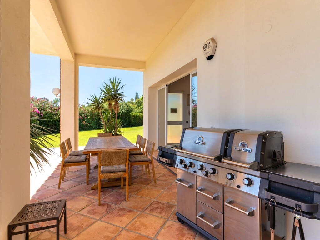 5 chambre Villa/Maison à vendre à Benahavis avec piscine garage - 4 499 000 € (Ref: 9815666)