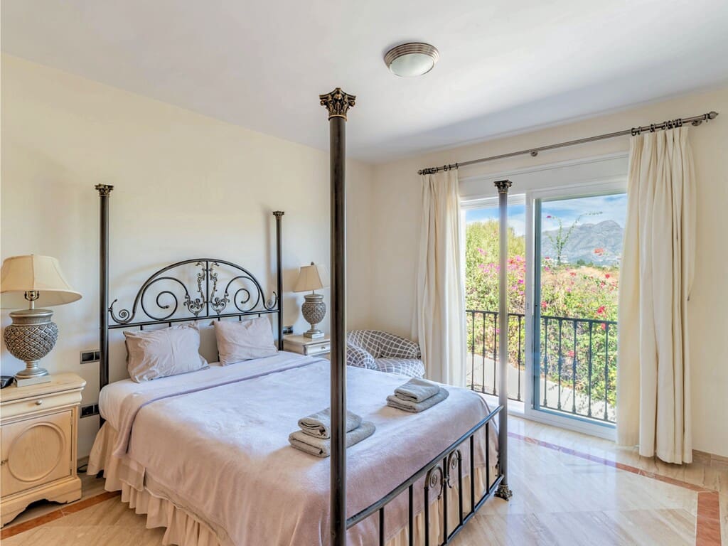 5 chambre Villa/Maison à vendre à Benahavis avec piscine garage - 4 499 000 € (Ref: 9815666)