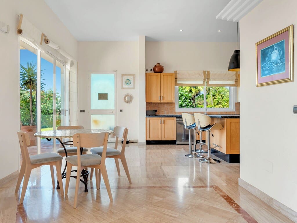 5 Zimmer Villa zu verkaufen in Benahavis mit Pool Garage - 4.499.000 € (Ref: 9815666)