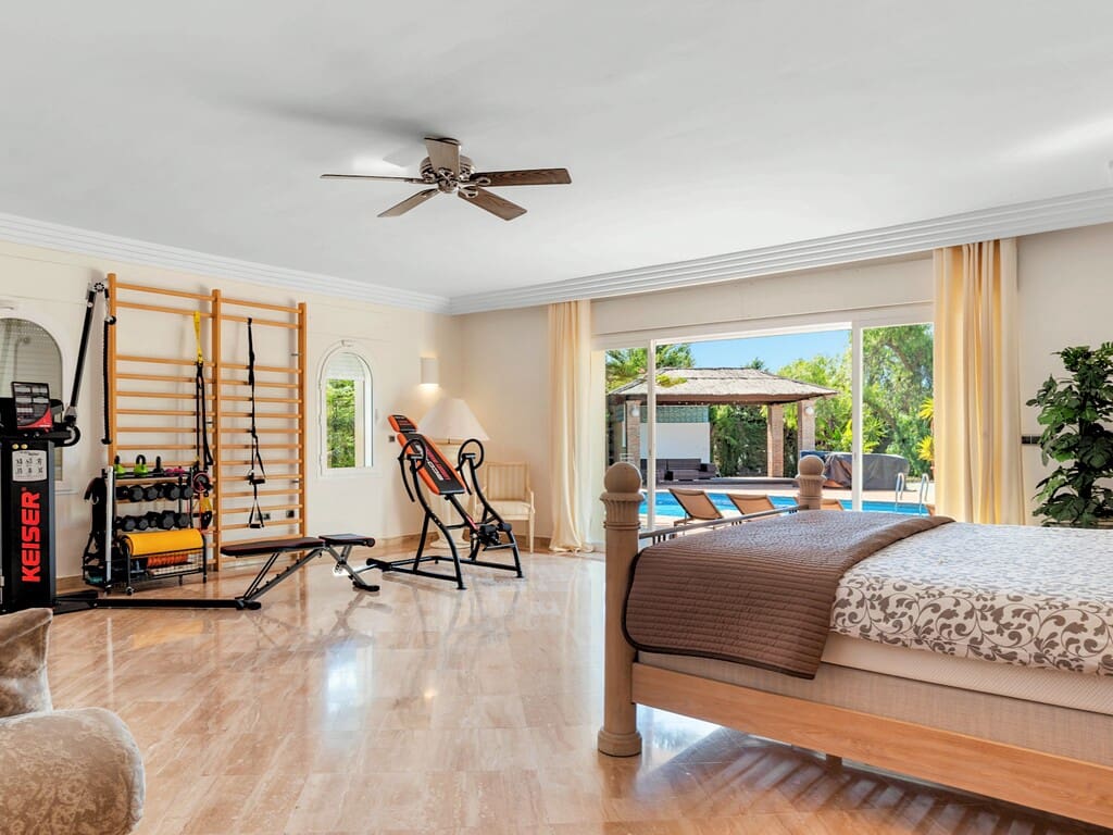 5 Zimmer Villa zu verkaufen in Benahavis mit Pool Garage - 4.499.000 € (Ref: 9815666)